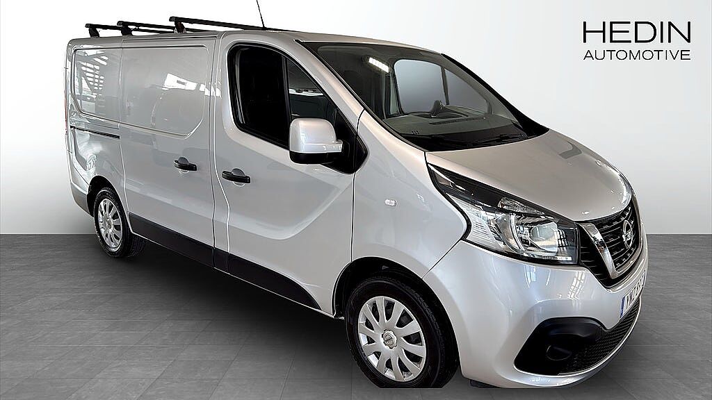 Nissan NV300