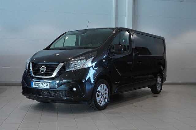 Nissan NV300