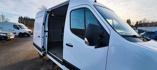 Nissan NV400 219.500:- ex moms