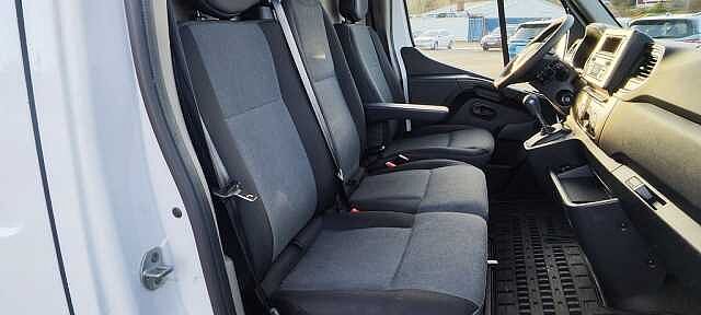 Nissan NV400 219.500:- ex moms